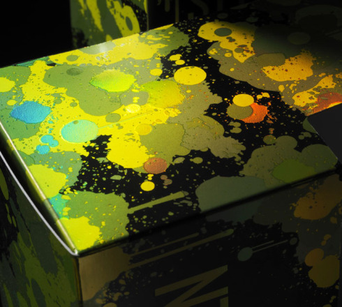 hologram foil printing for unique packaging