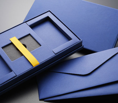 creative welcome kit packaging